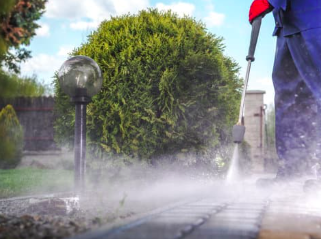 this is a picture of Anaheim commercial pressure washing